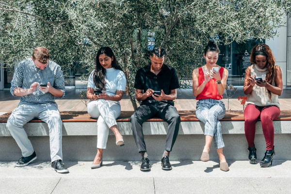 Part 1: The Main Reasons You Are Addicted to Your Phone And Screens and How to Stop