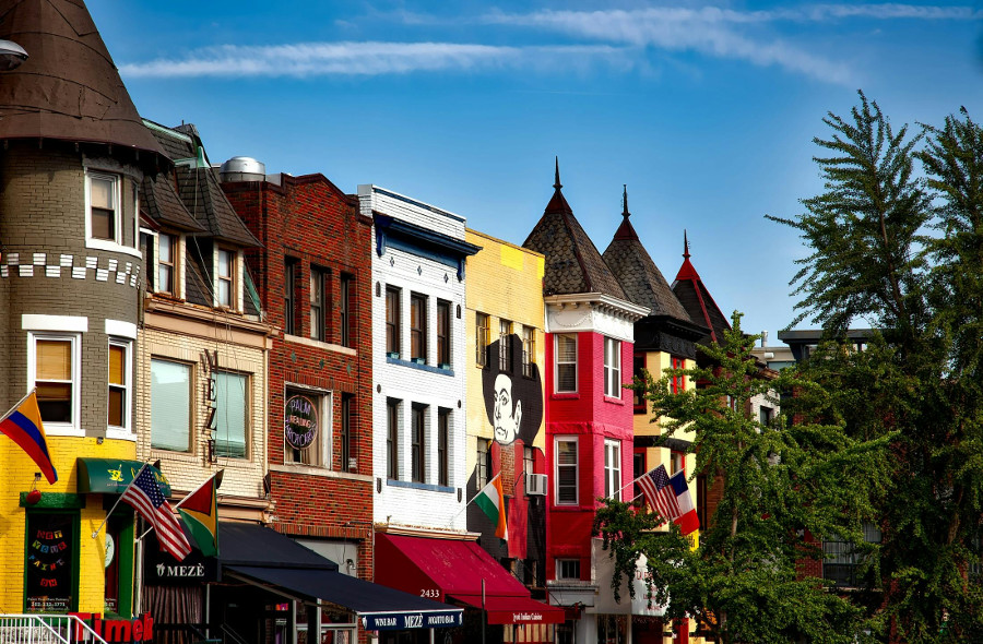 explore city parts, neighborhoods