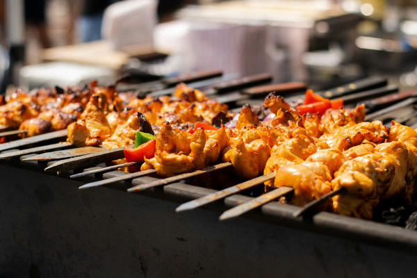 A Day of Fun and Flavor: Visiting Food Festivals with Kids