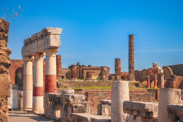 How Visiting Archaeological Sites and Exploring Ancient Civilizations Cultivates Mindfulness in Our Daily Lives