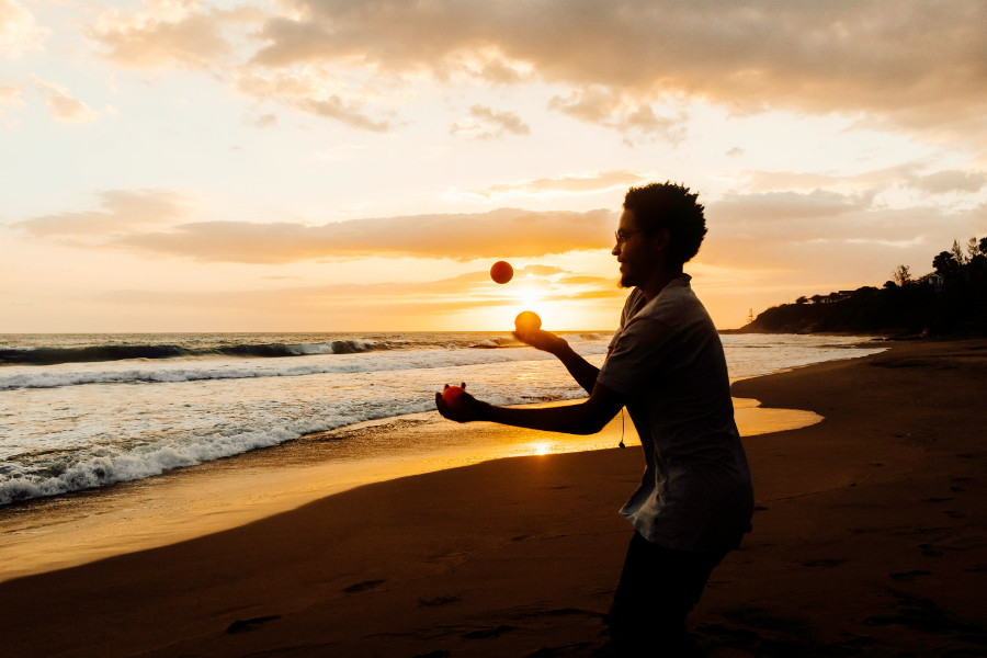 learn to juggle