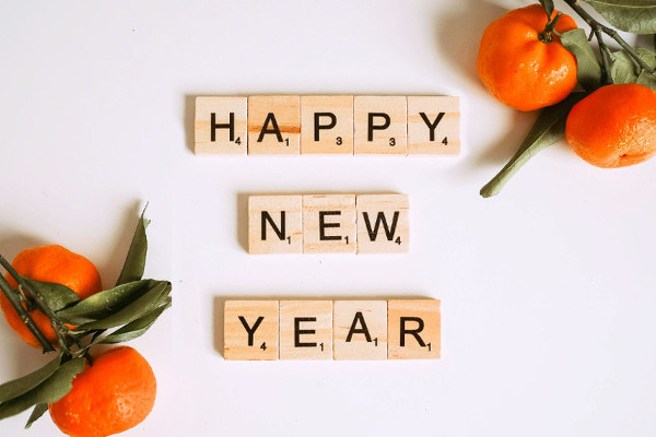How to Celebrate New Year's Day in a Fun Way? Traditions, Foods, Partying.