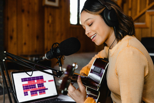 How to Write a Simple Song as a Total Beginner? - Songwriting and Composing Made Easy