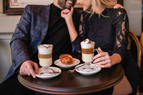 Disappointed by Dating Apps? Try Speed Dating Instead and Learn a New Way of Having Fun